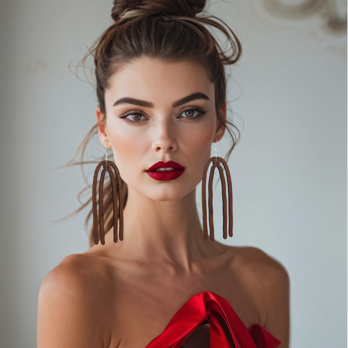 Willow Arch Earrings – Sculpted Wooden Elegance